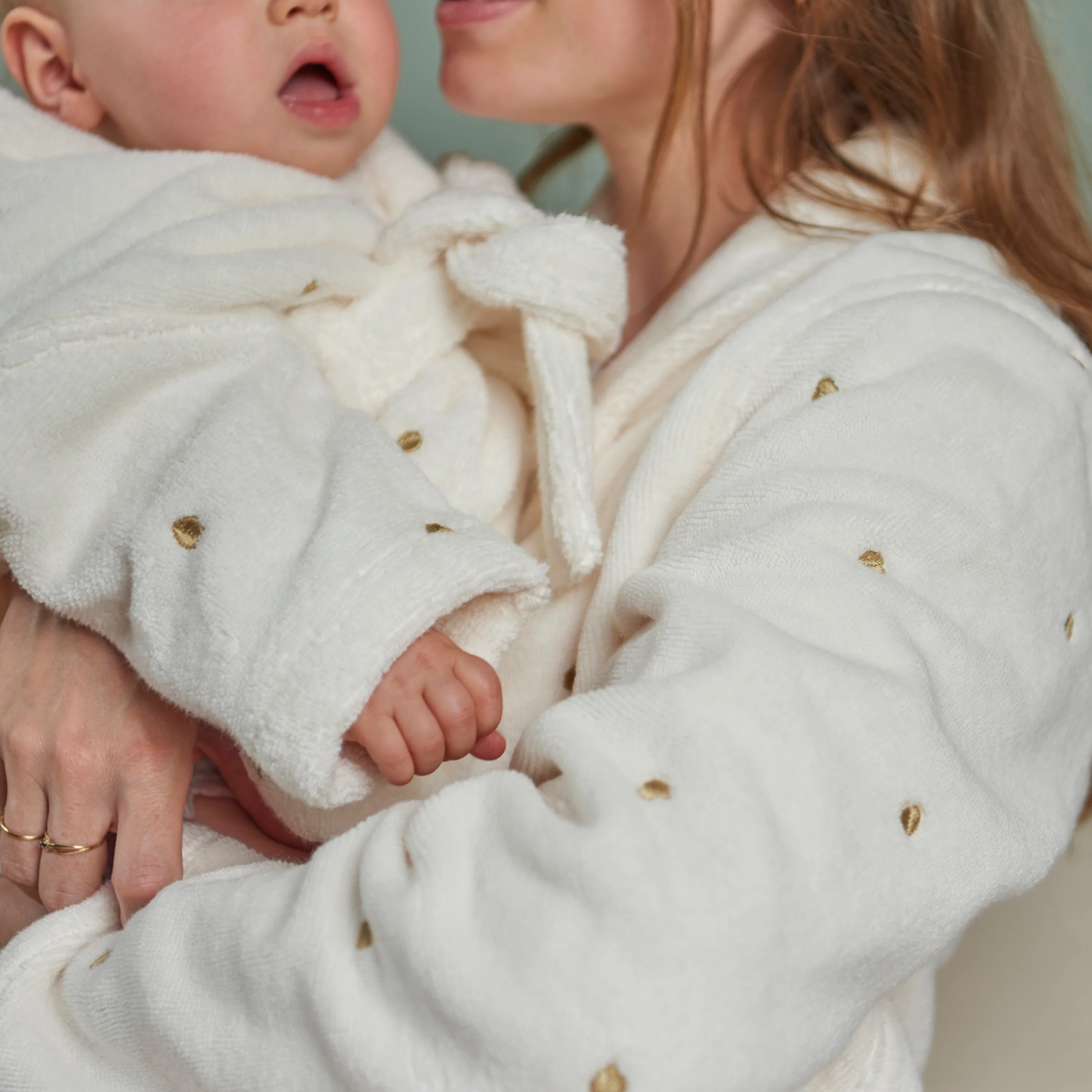 Amore Children's Cotton Bathrobe - Ivory - Image 12