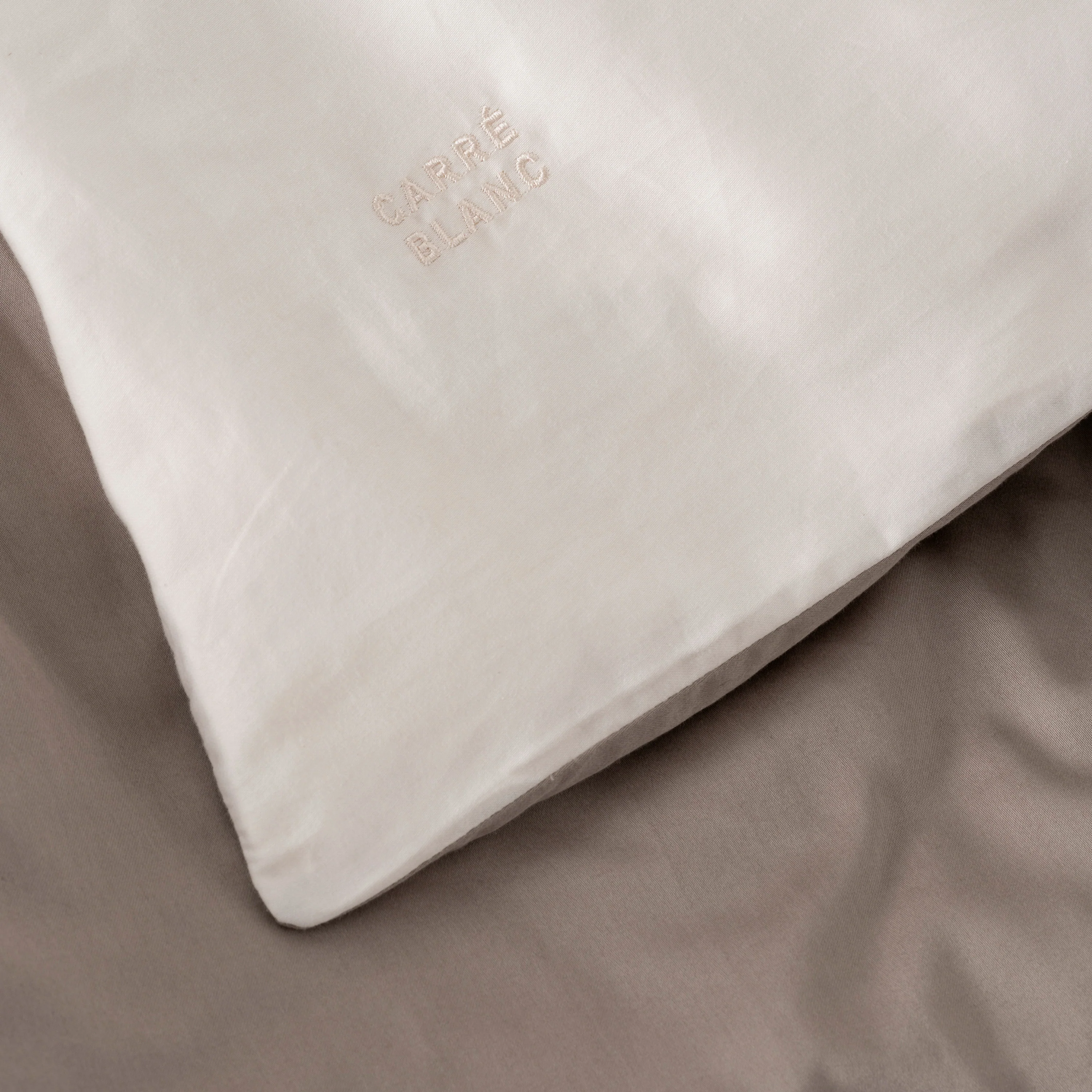 Aura Cotton Duvet Cover - Beige - Image 4