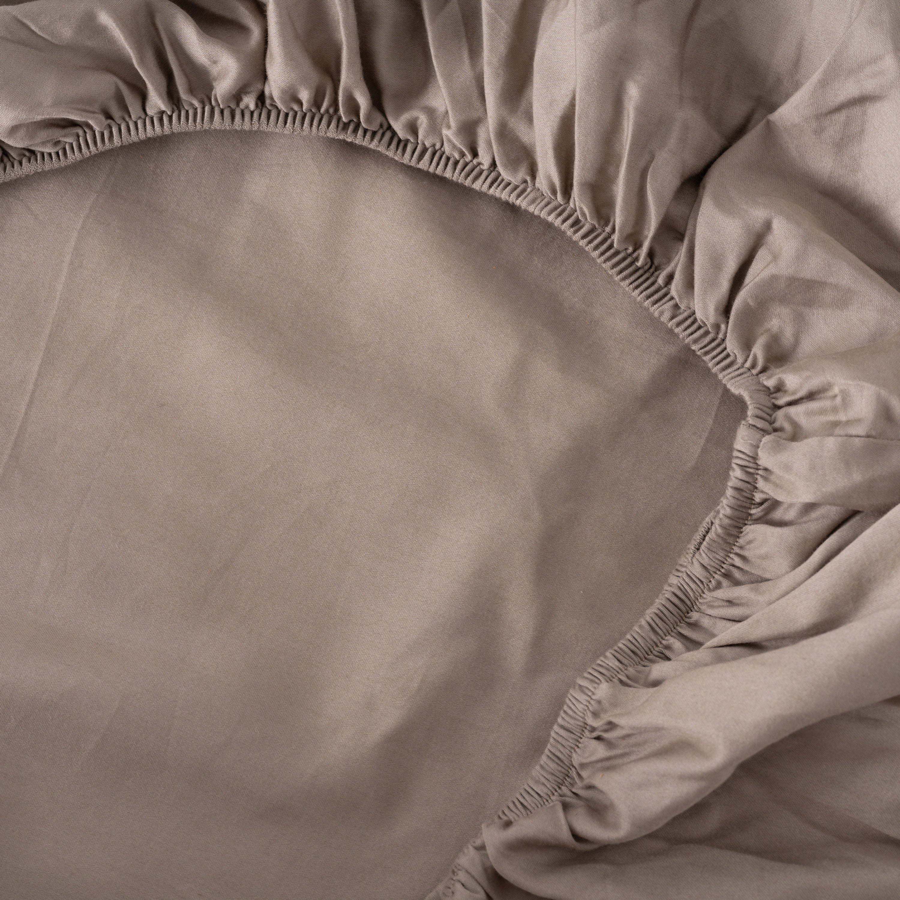 Aura Fitted Sheet - Image 3