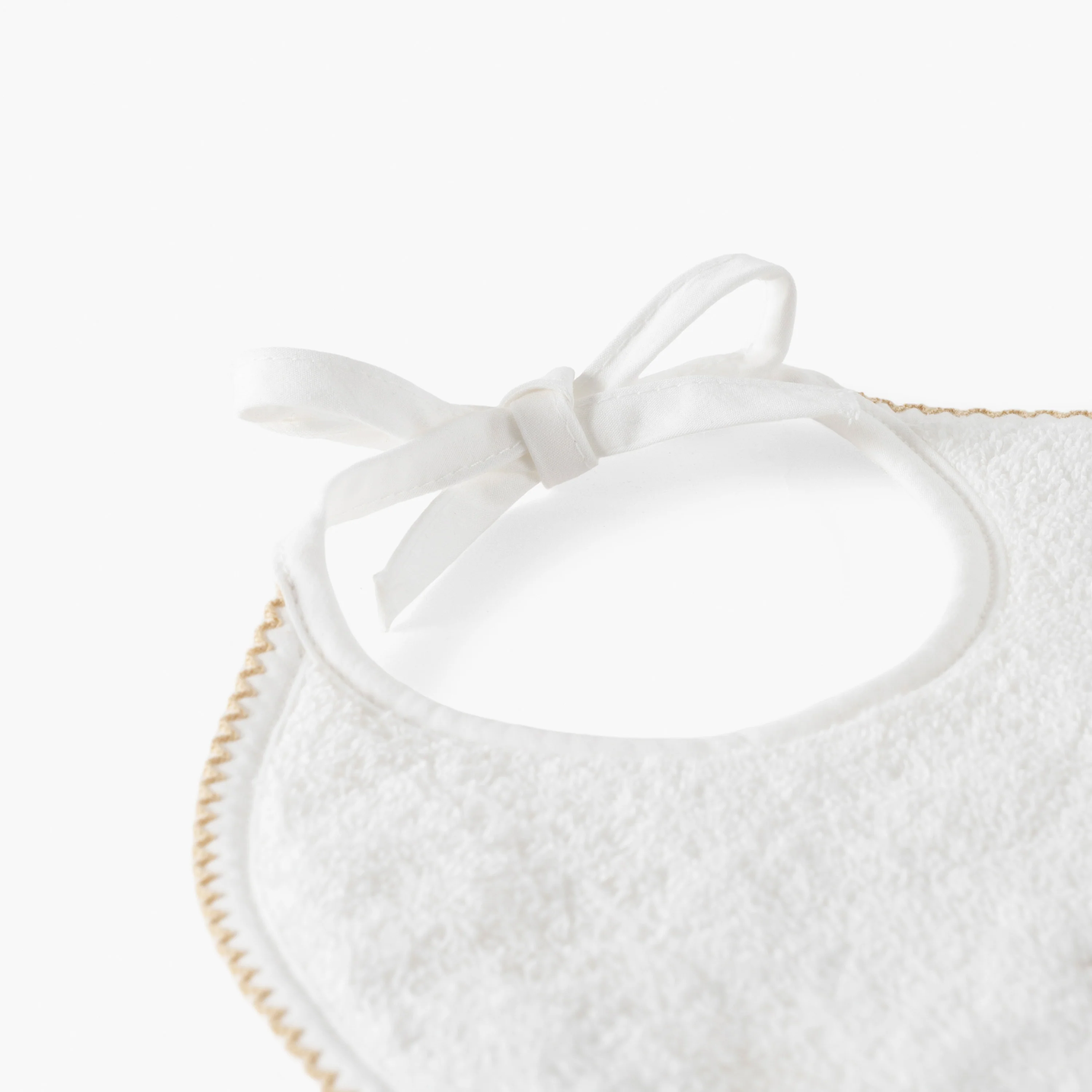 Bienvenue Organic Cotton Bib - White - Image 3