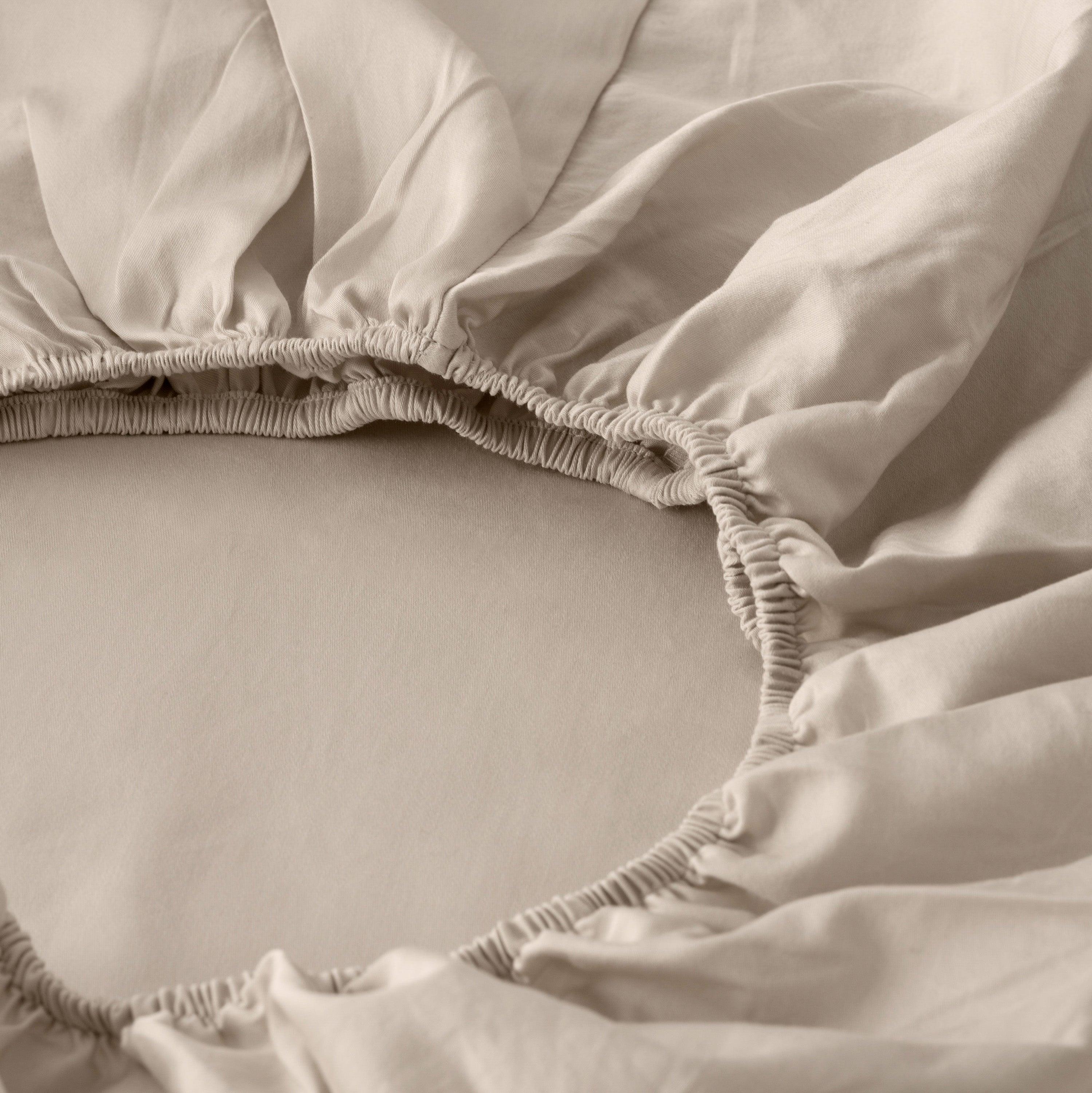 Quartz Organic Washed Cotton Fitted Sheet - Dune - Image 3