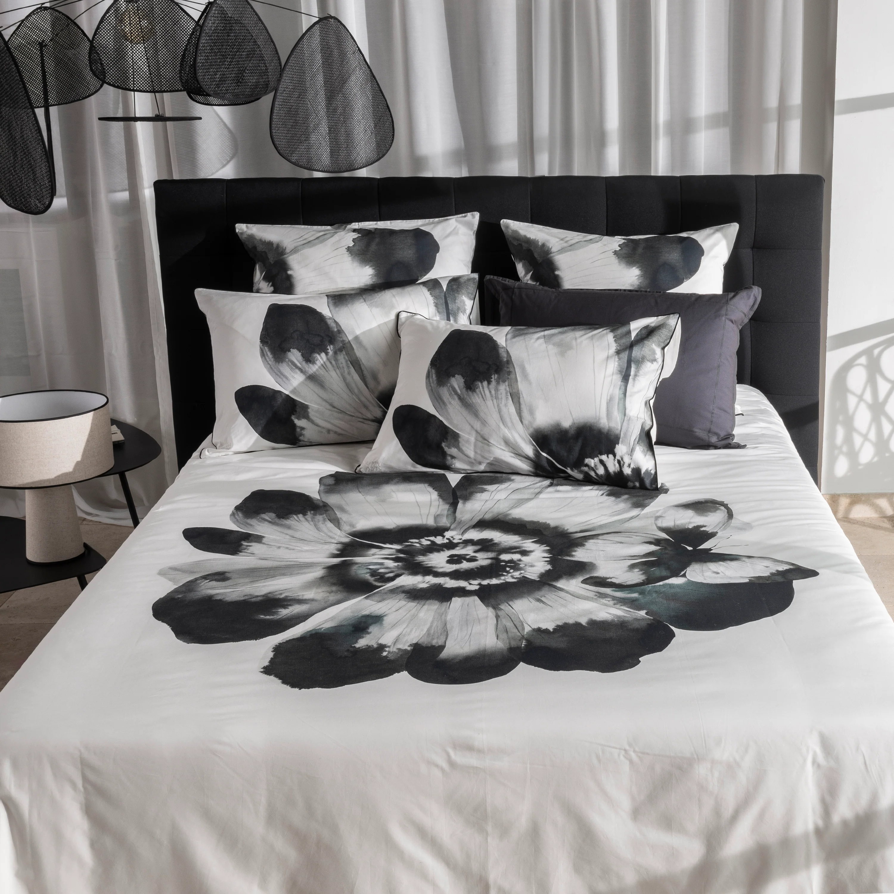 Danaide Cotton Duvet Cover - White - Image 5