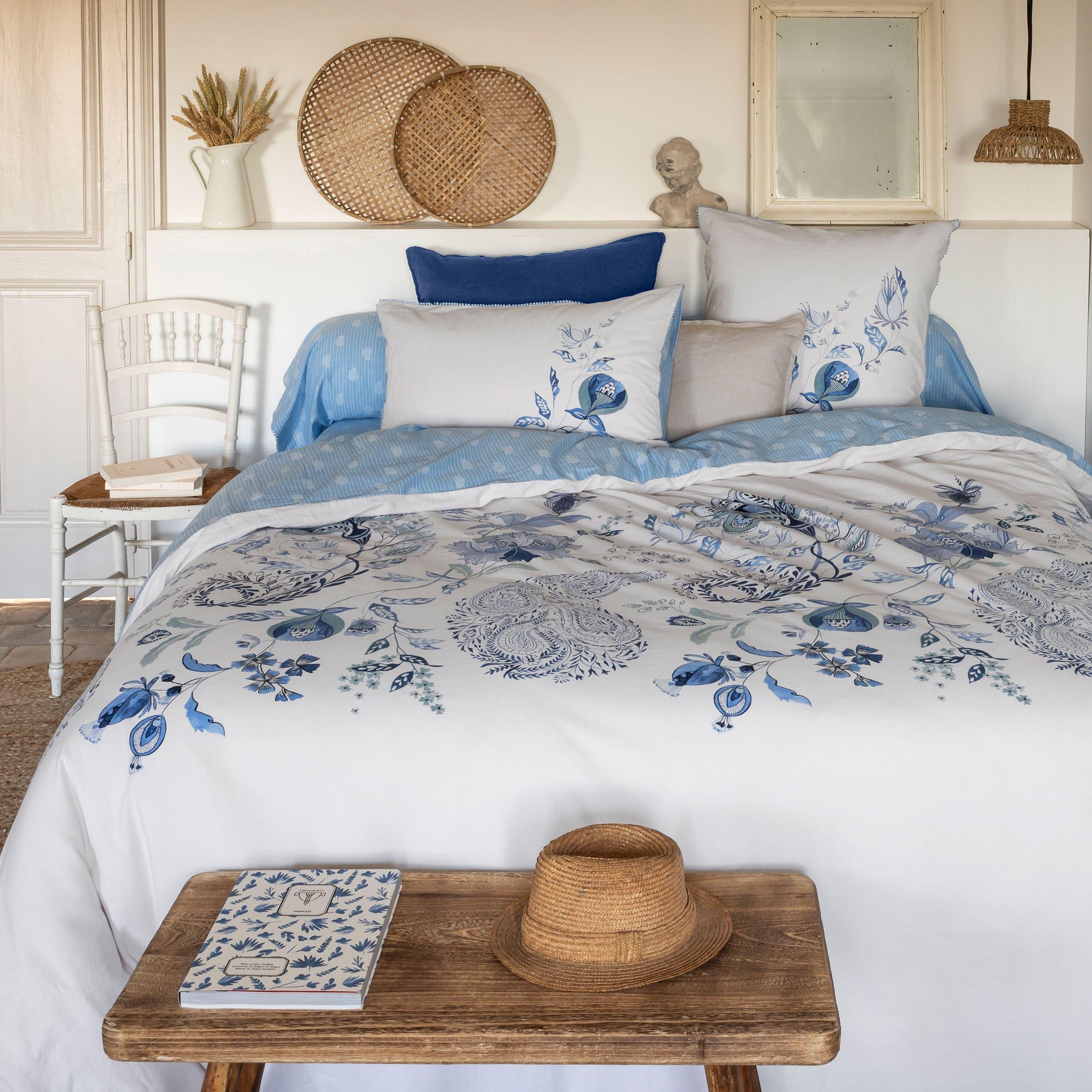Madeleine Reversible Linen and Washed Cotton Duvet Cover - Image 3