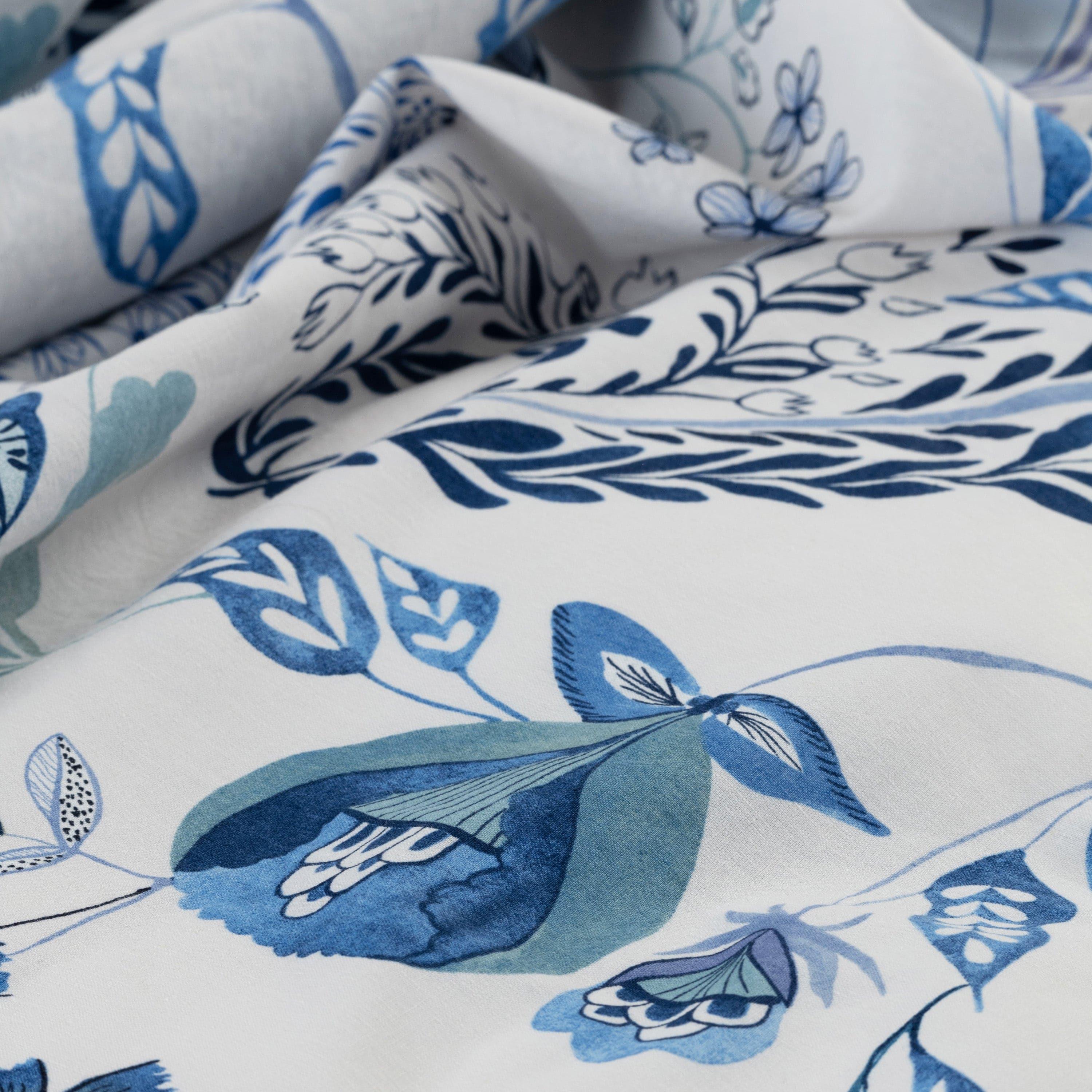 Madeleine Reversible Linen and Washed Cotton Duvet Cover - Image 4