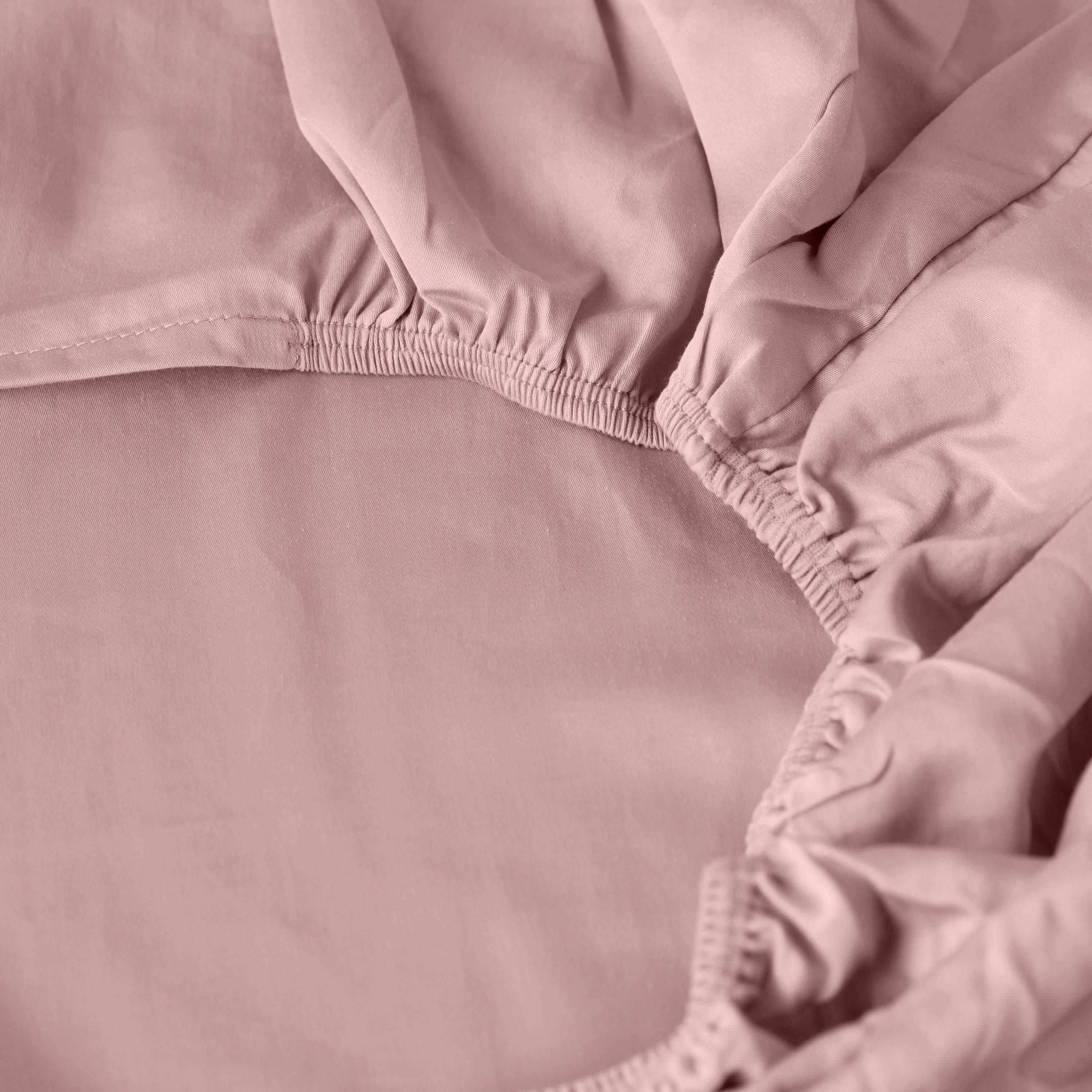 Quartz Organic Washed Cotton Fitted Sheet - Blush - Image 4
