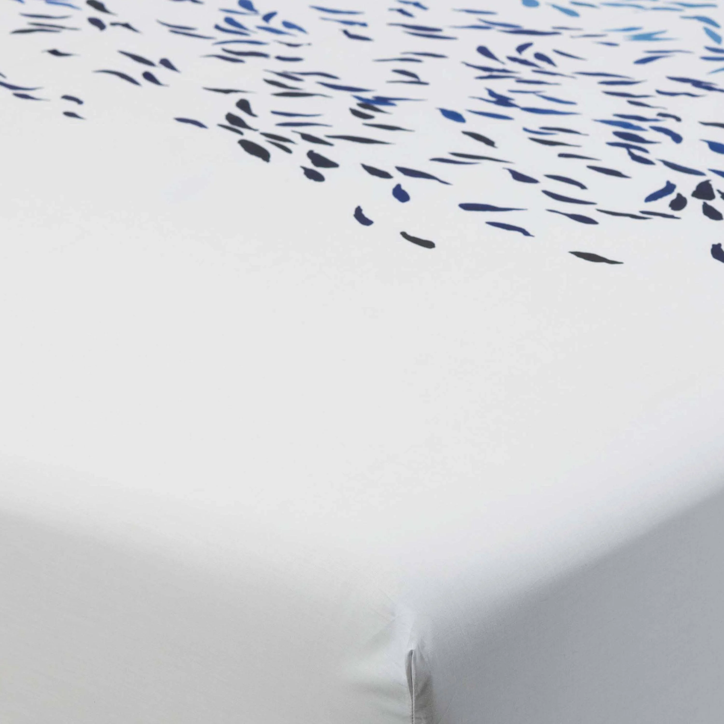 Fitted Sheet in Cotton Percale Abysse - Image 2