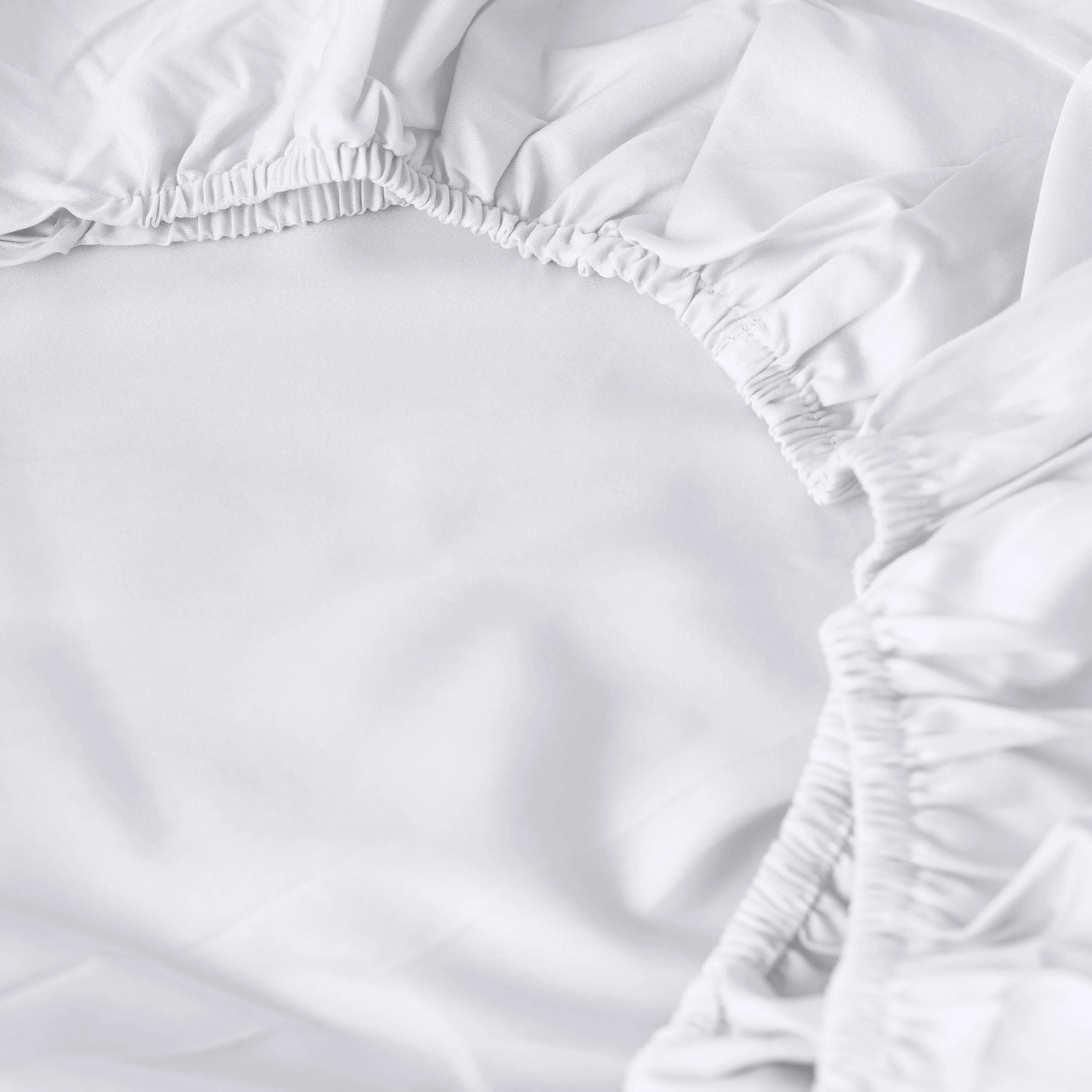 Prestige Cotton Sateen Fitted Sheet - White - Image 2