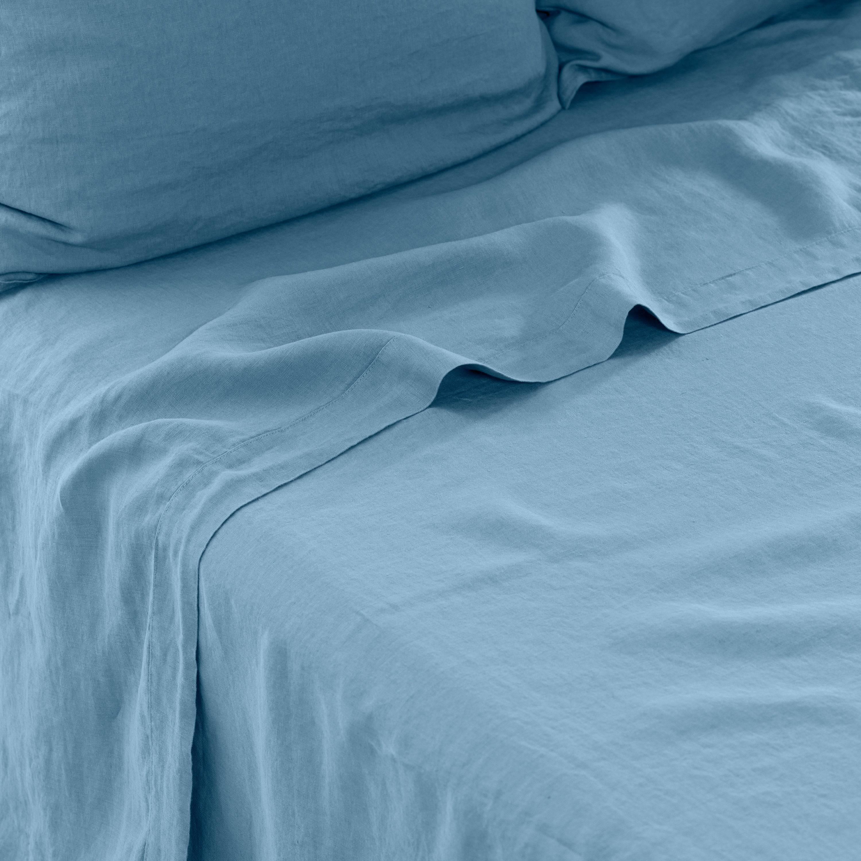 Songe Washed Linen Flat Sheet - Baltic Blue - Image 2