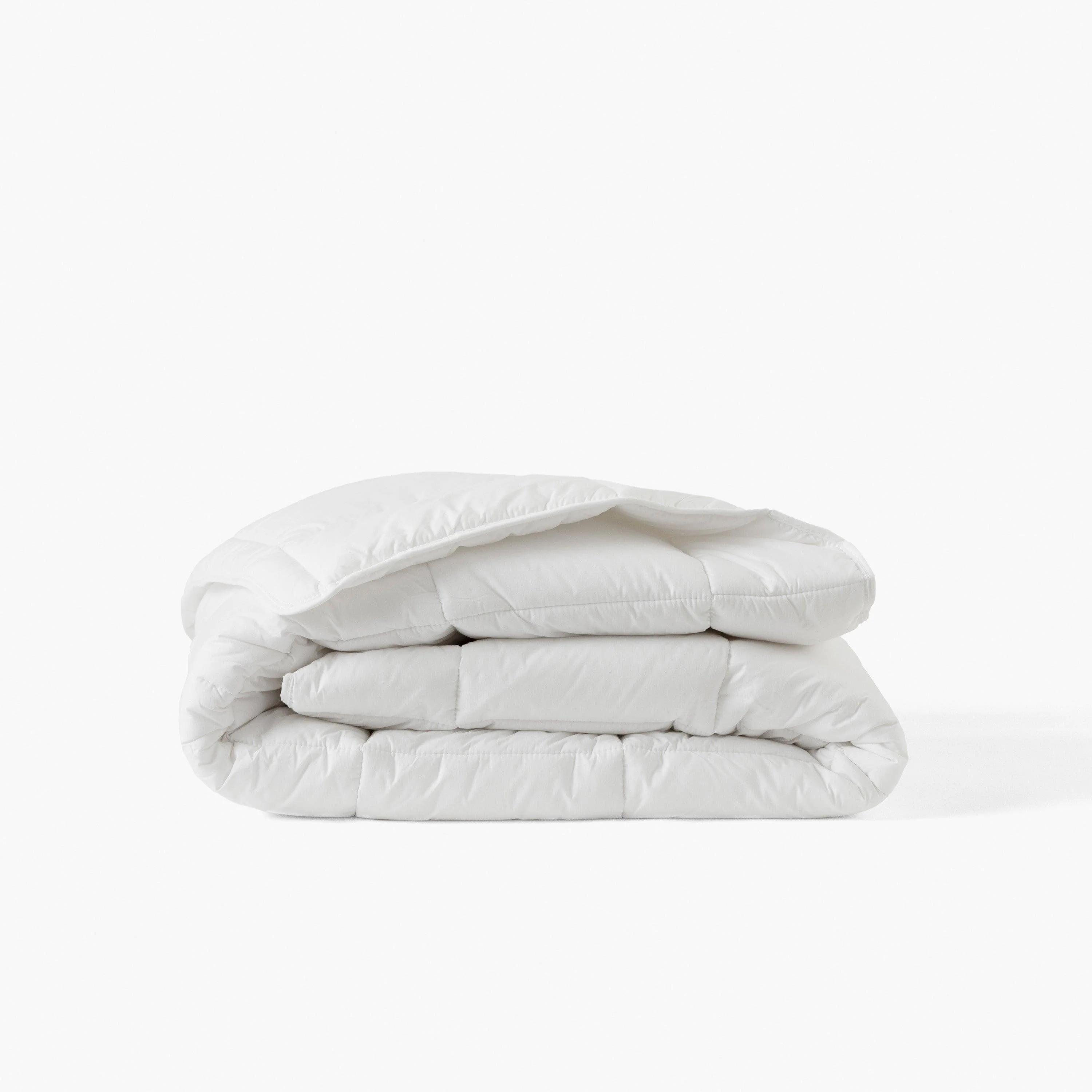 Fuji Synthetic Winter Duvet - White