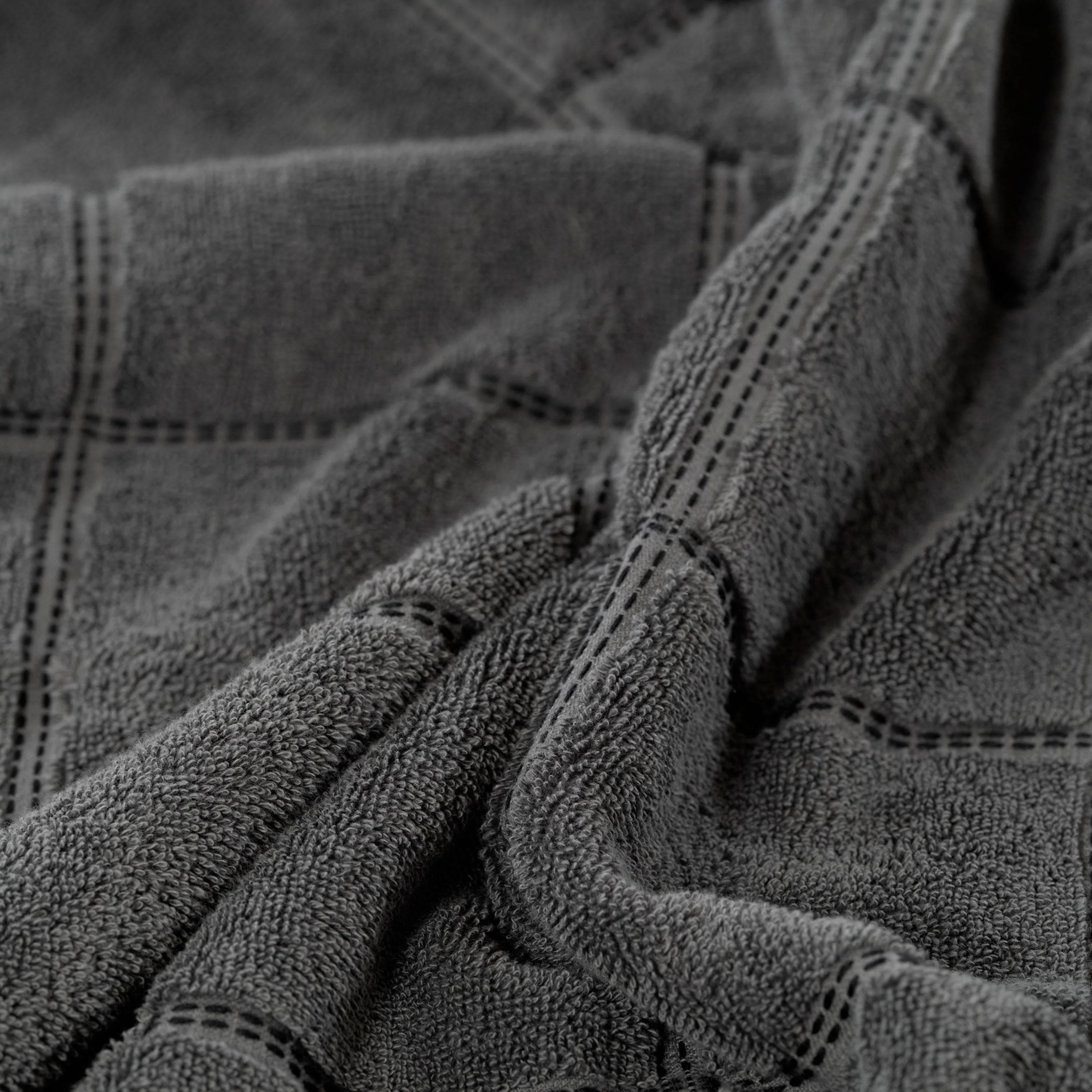 Grizzli Cotton Bath Towel - Grey - Image 4