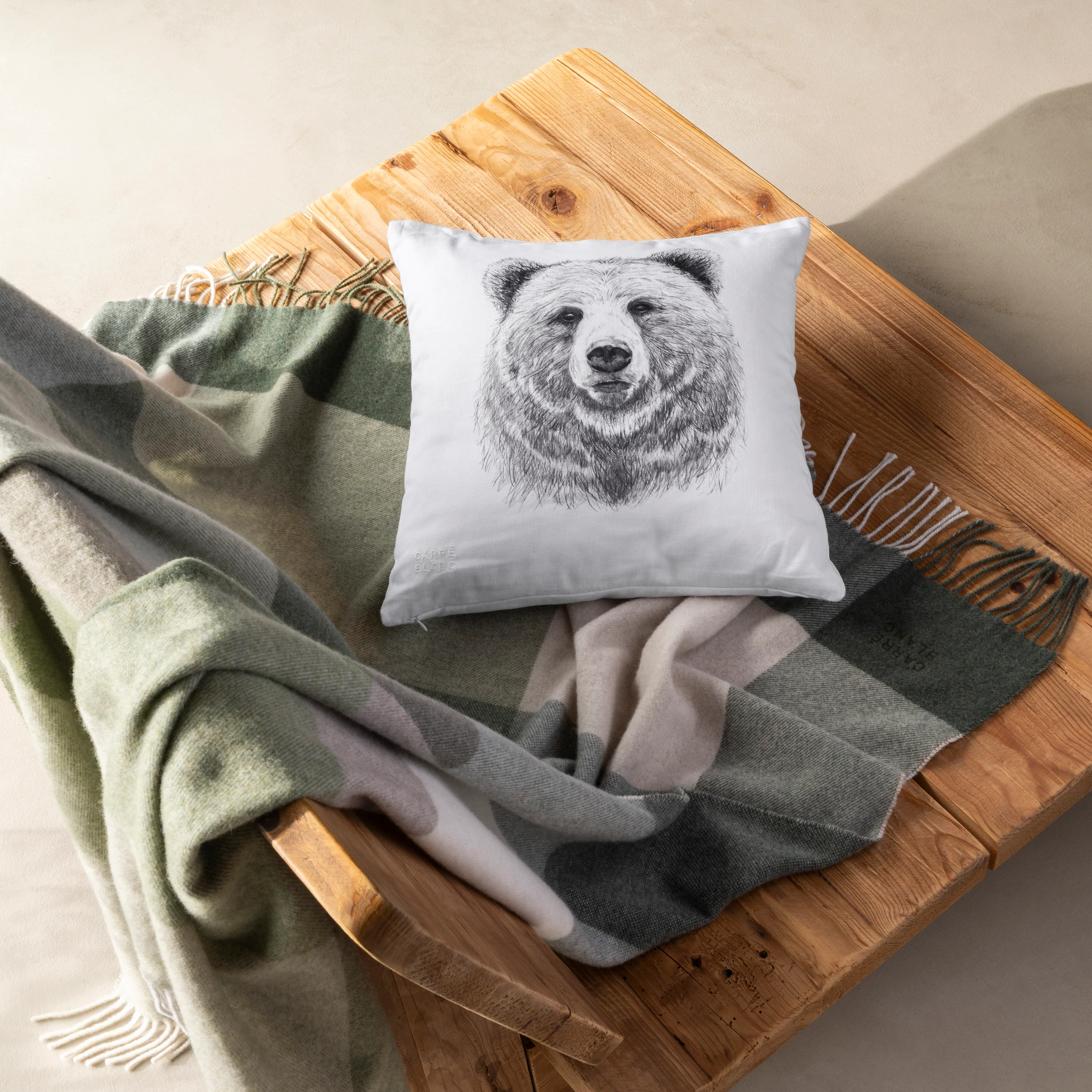 Grizzli Square Pillowcase - White - Image 2