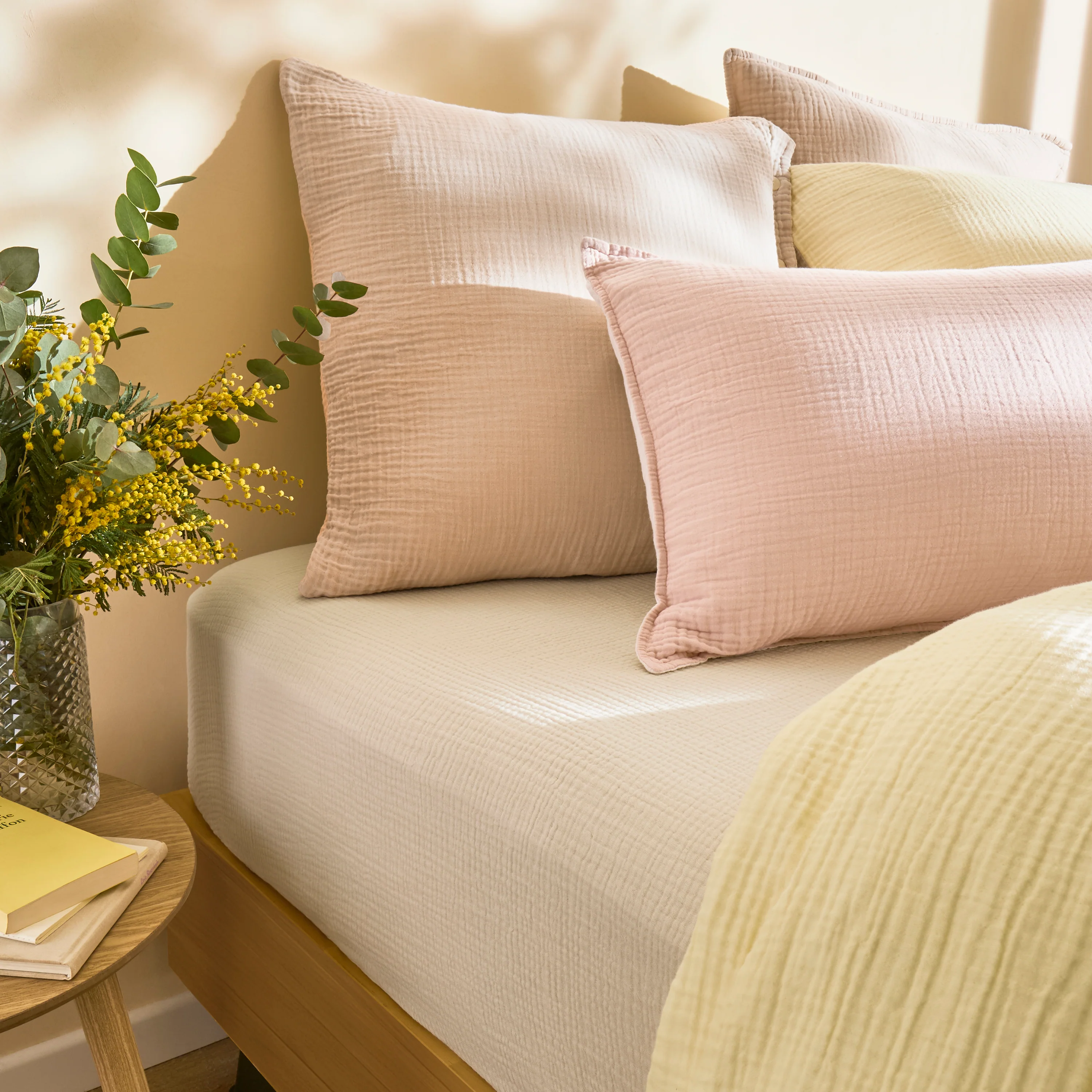 Infini II Reversible Cotton Fitted Sheet - Optic White - Image 5