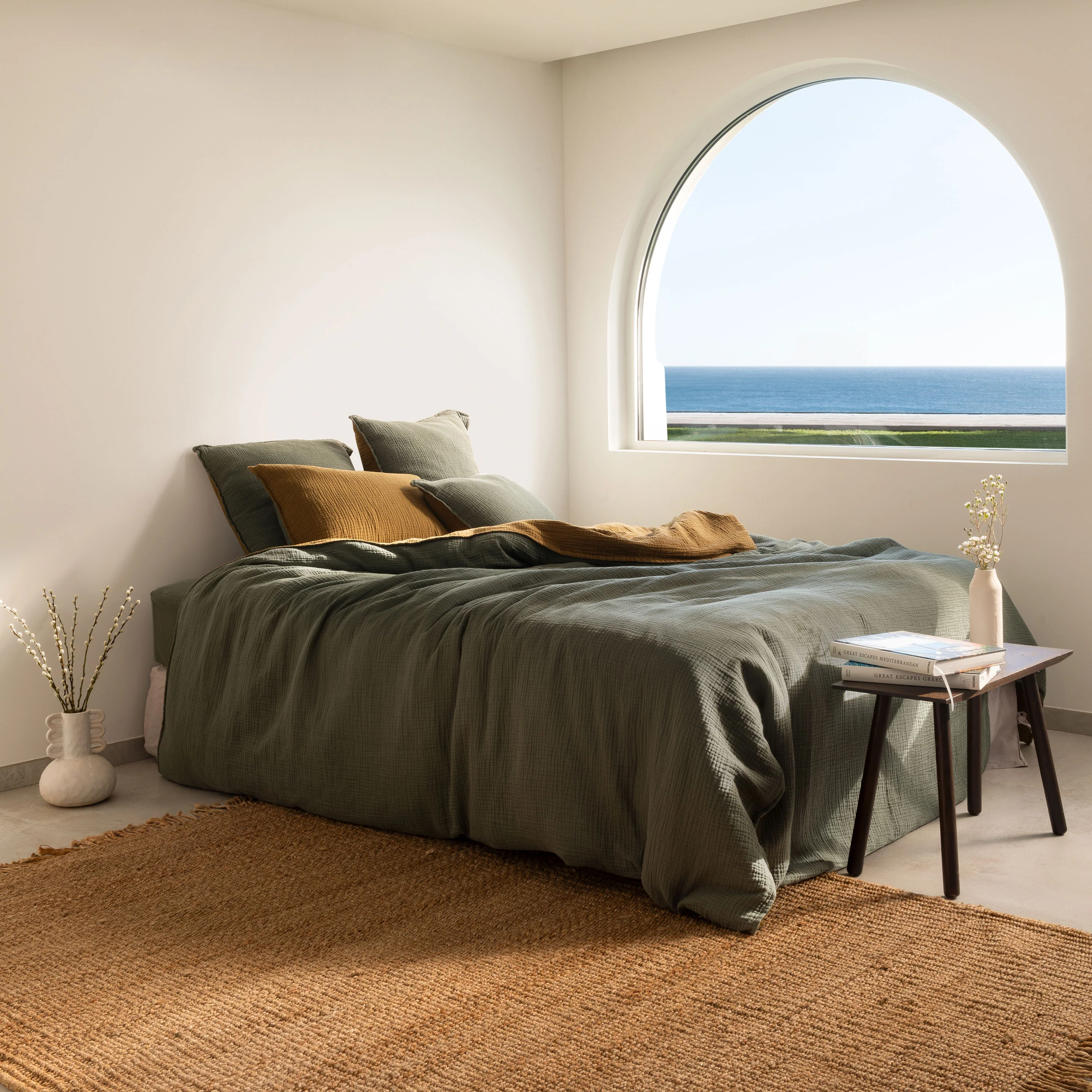 Infini Reversible Cotton Duvet Cover - Multicoloured