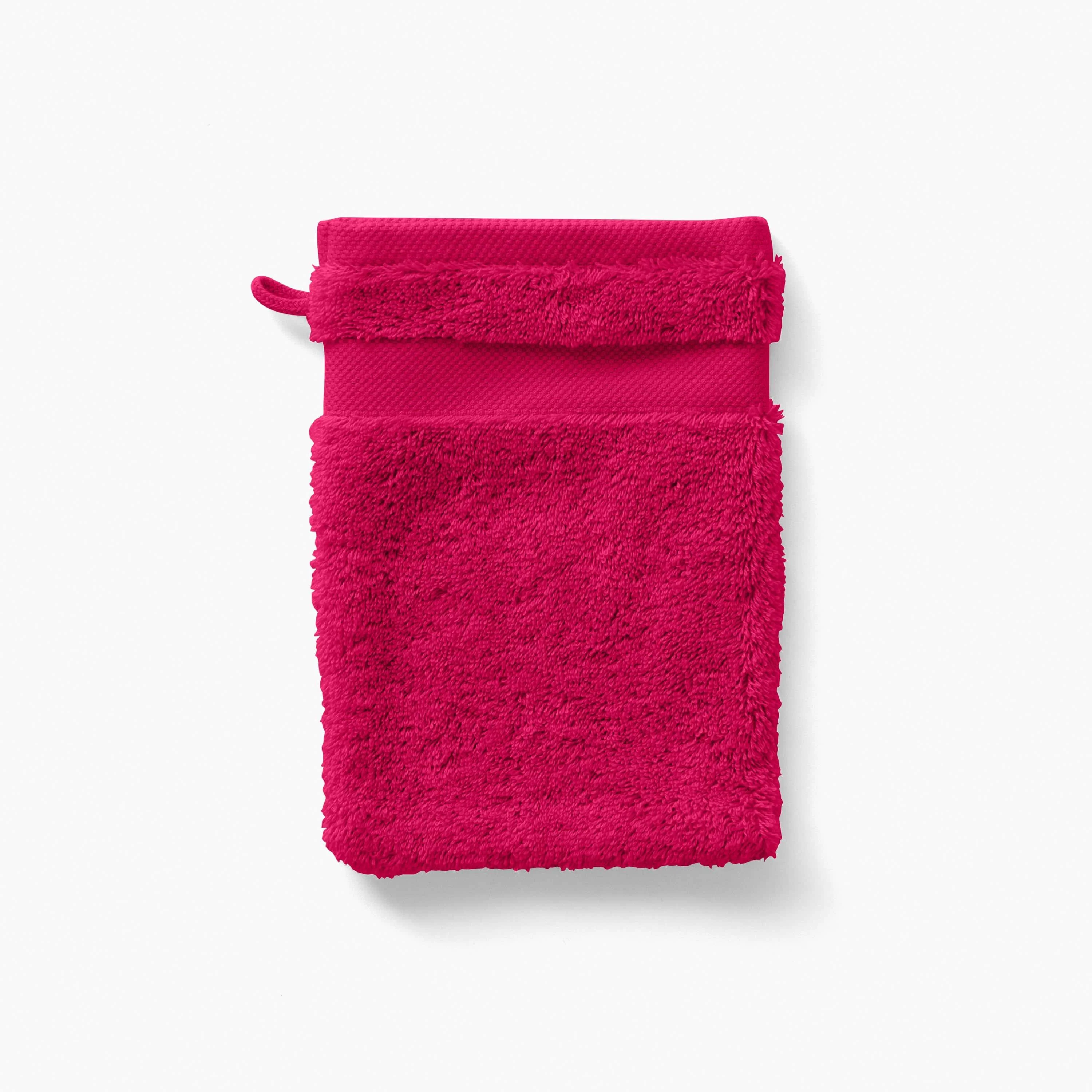 Lola II Cotton Towel Set - Raspberry - Image 4