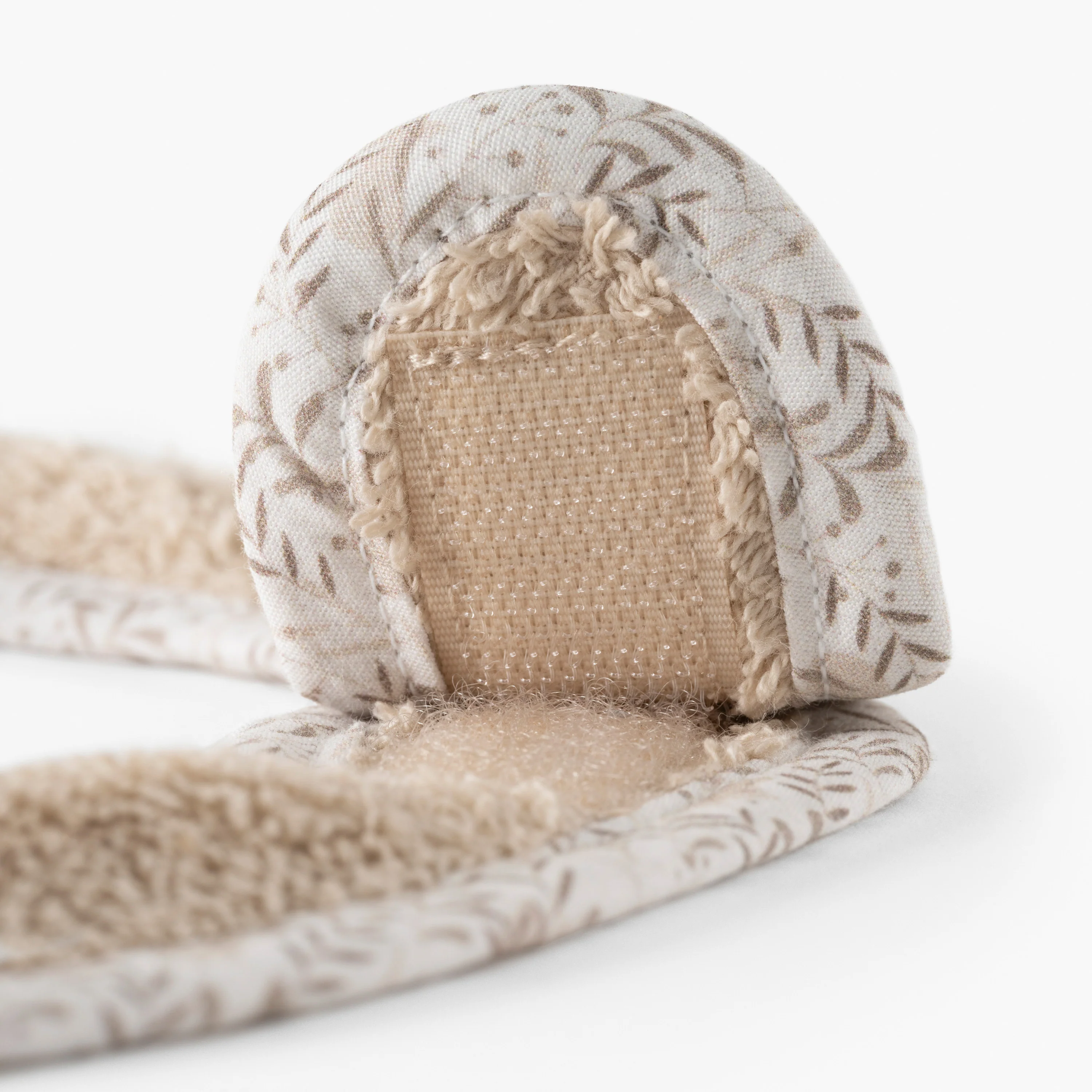 Merveille Organic Cotton Bib - Beige - Image 4