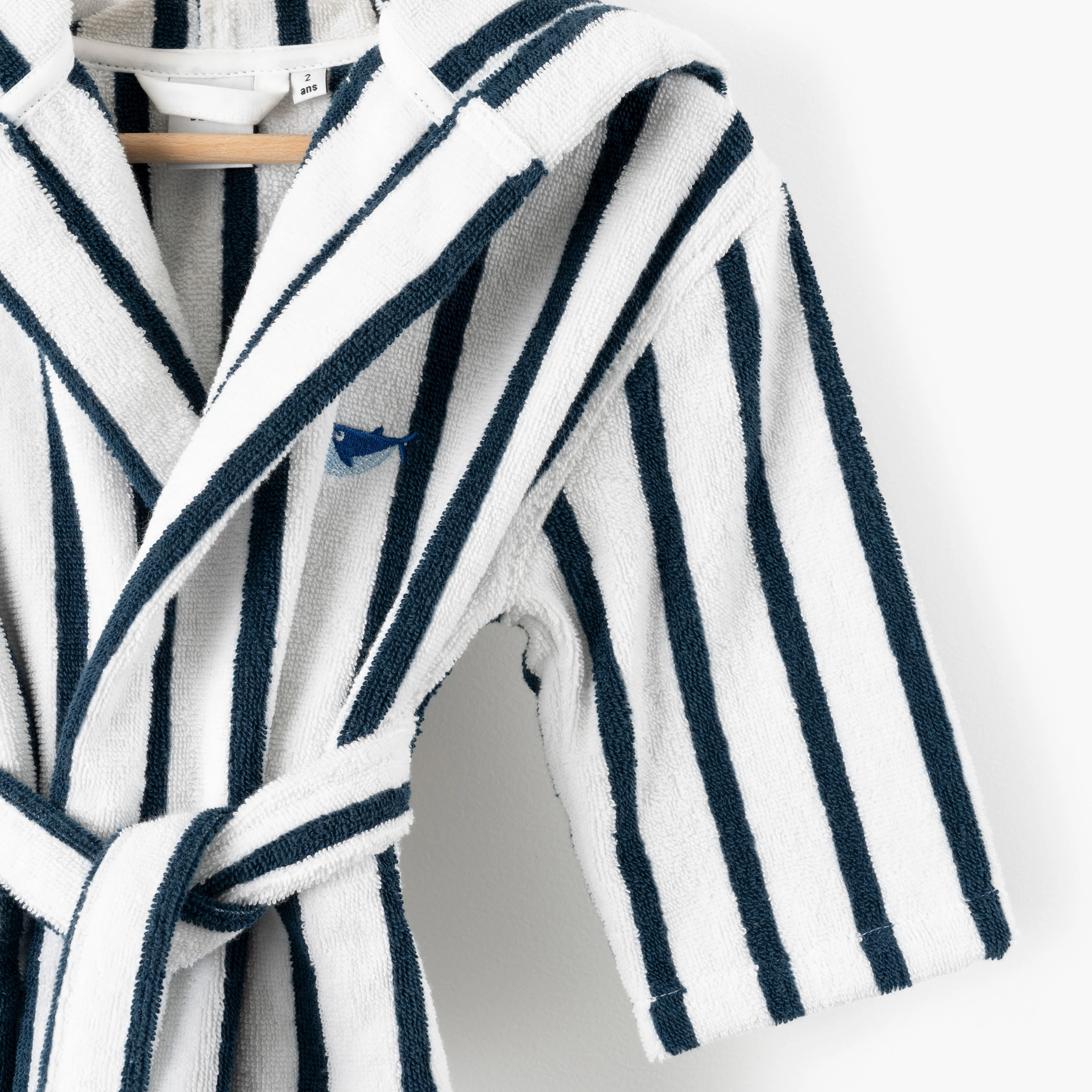 O Douce Children's Organic Cotton Bathrobe - White - Image 2