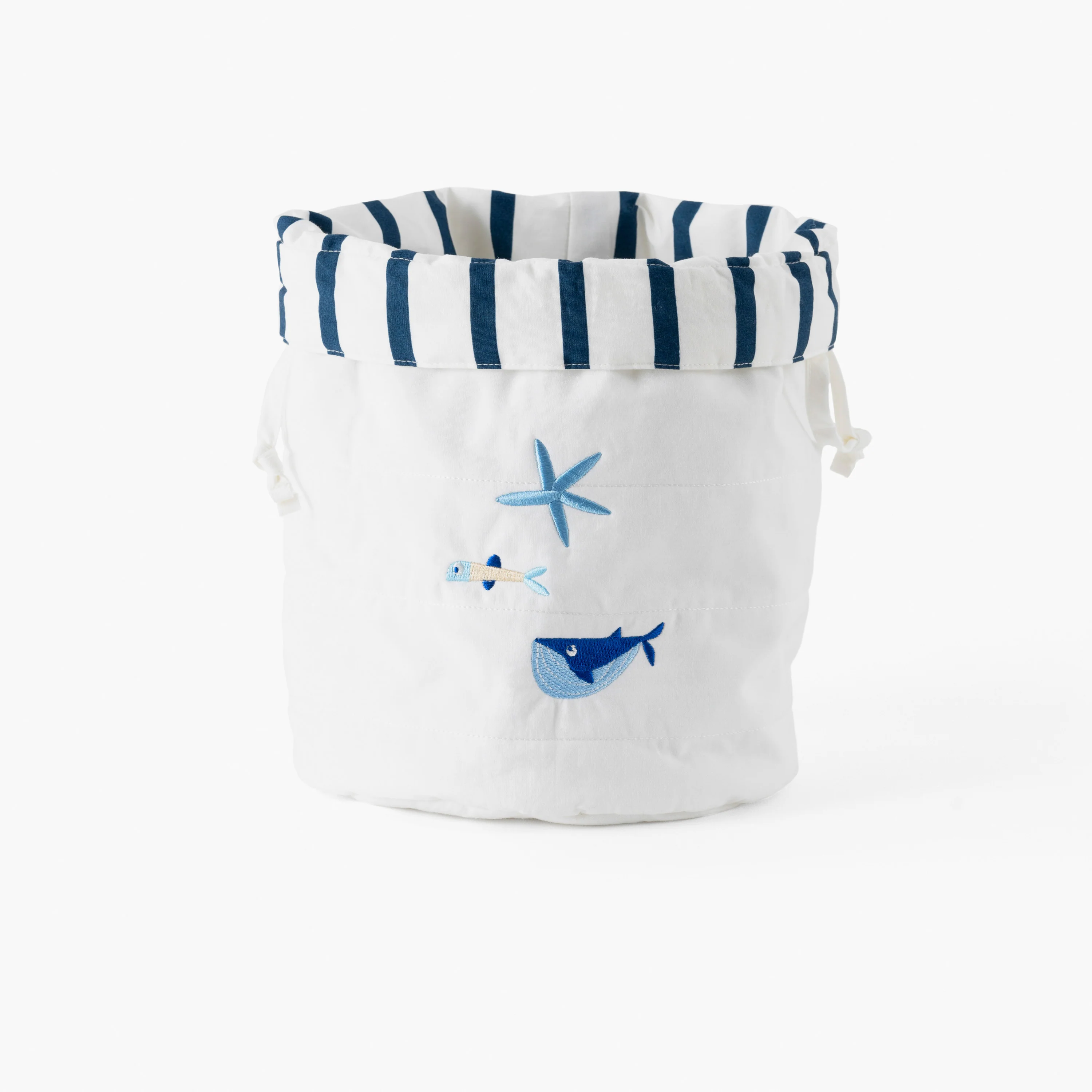 O Douce Quilted Nomad Basket - White