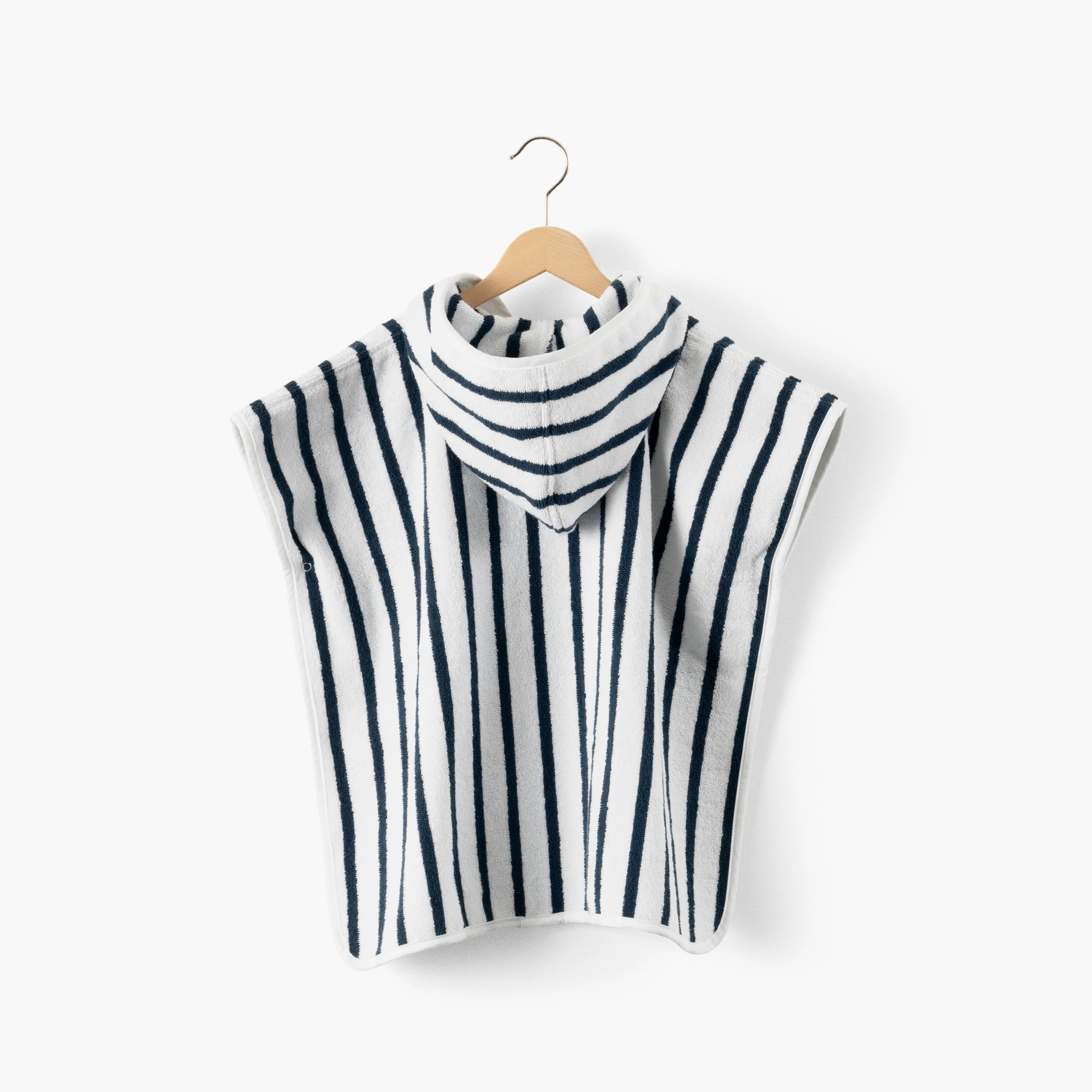 O Douce Organic Cotton Poncho - White - Image 4