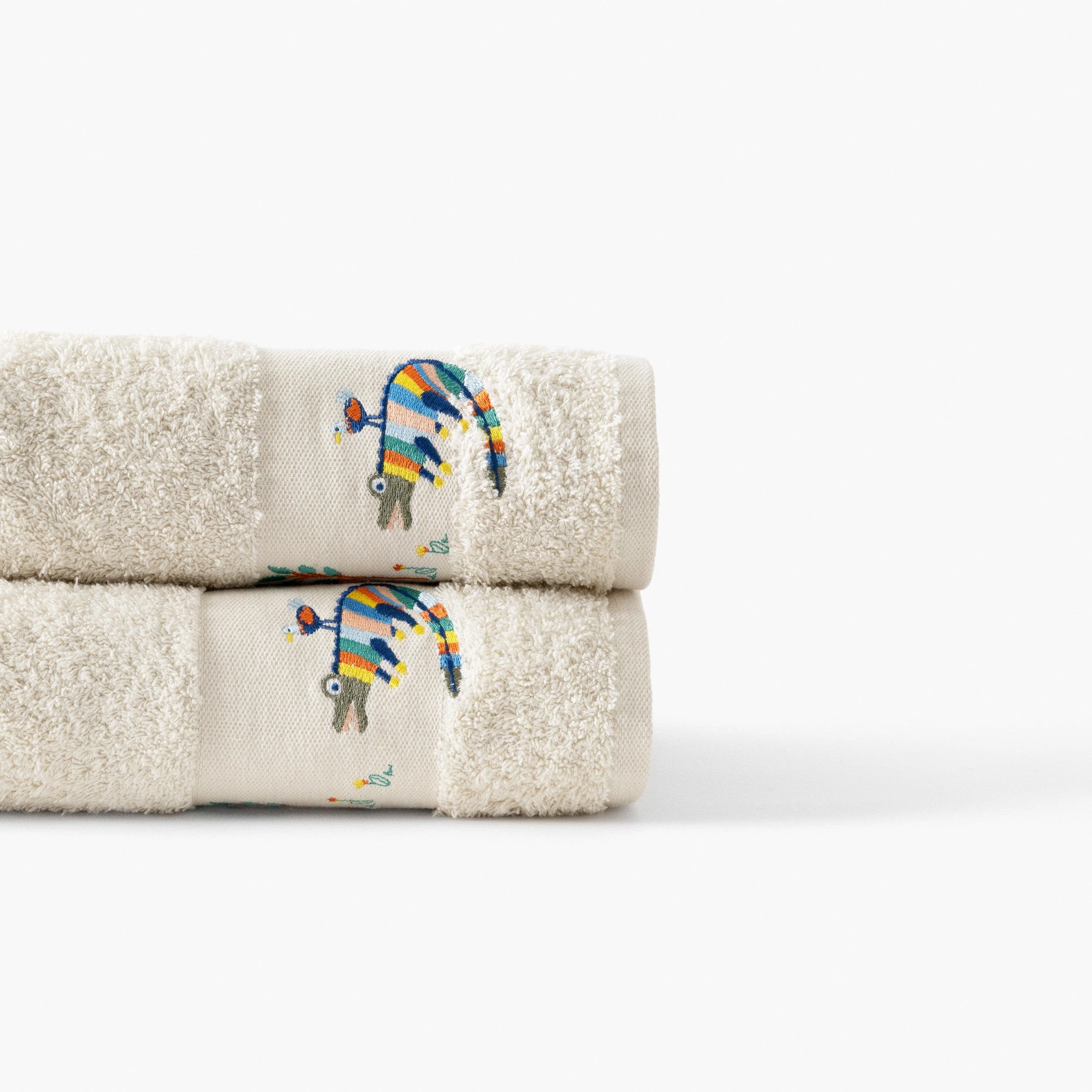 Organic Cotton Towel Pinata Sand - Image 5
