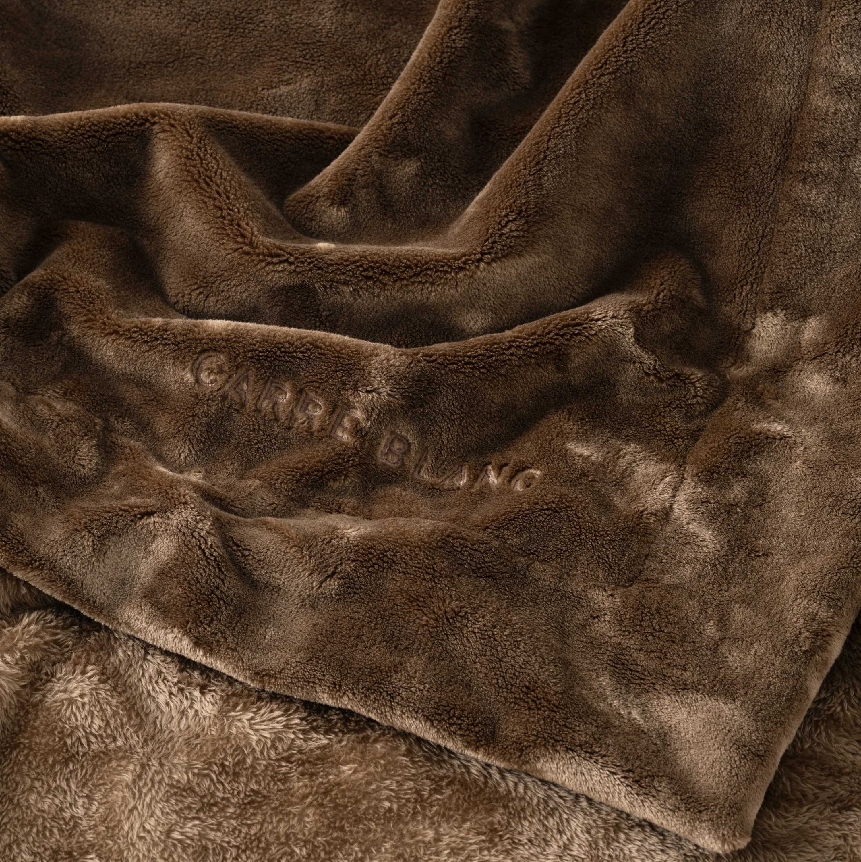 Oslo Polar Fleece Blanket - Bronze - Image 4