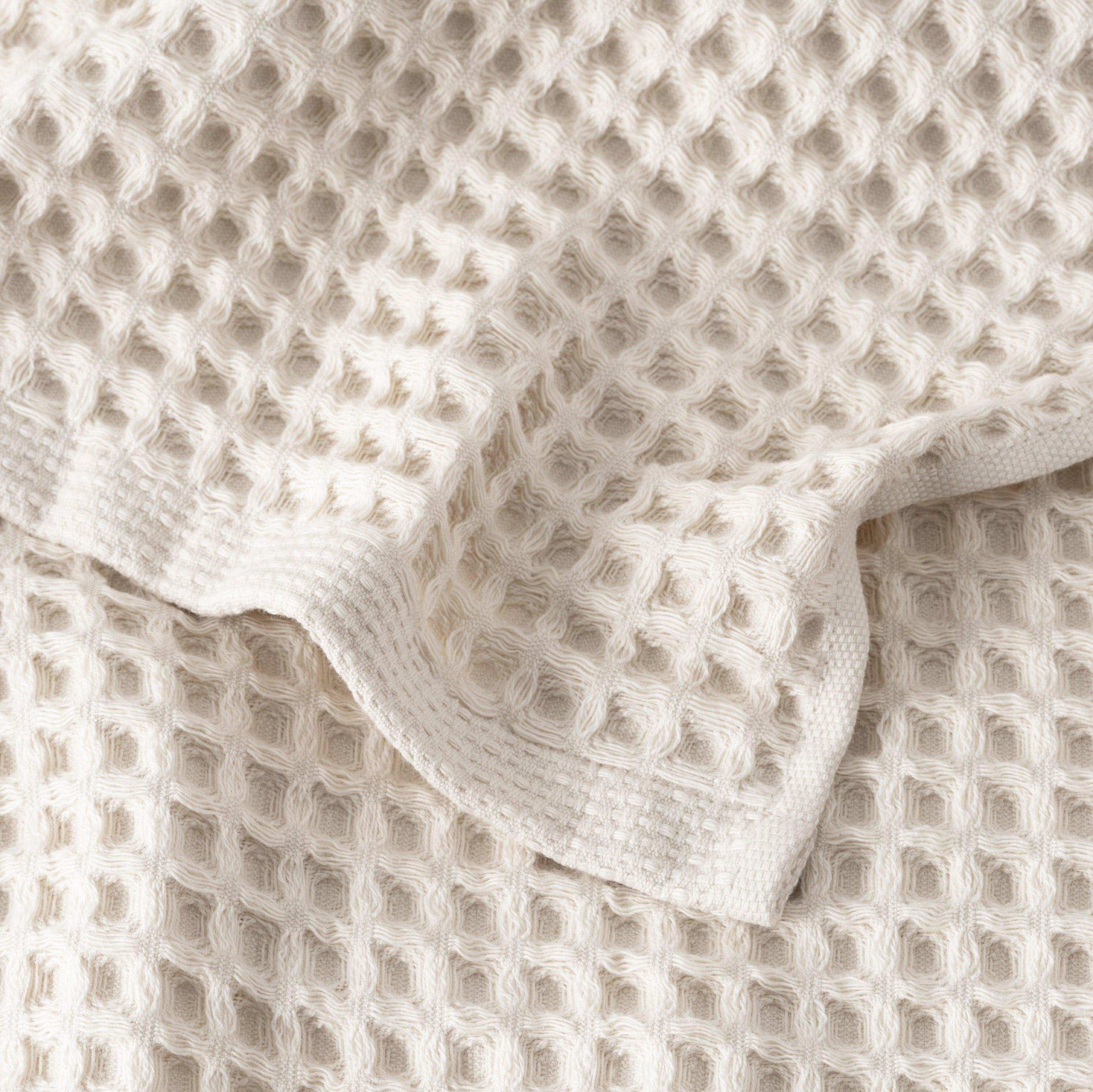 Quadro Organic Cotton Towel - Natural - Image 4