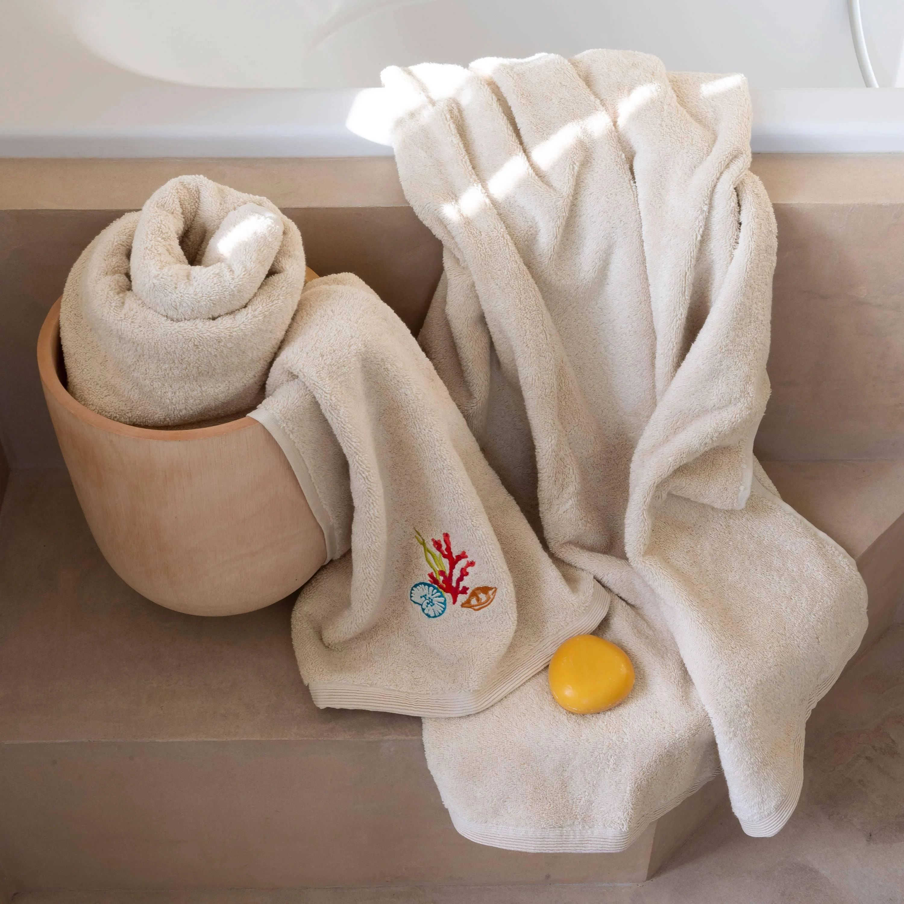 Reef Cotton Bath Towel - Image 2