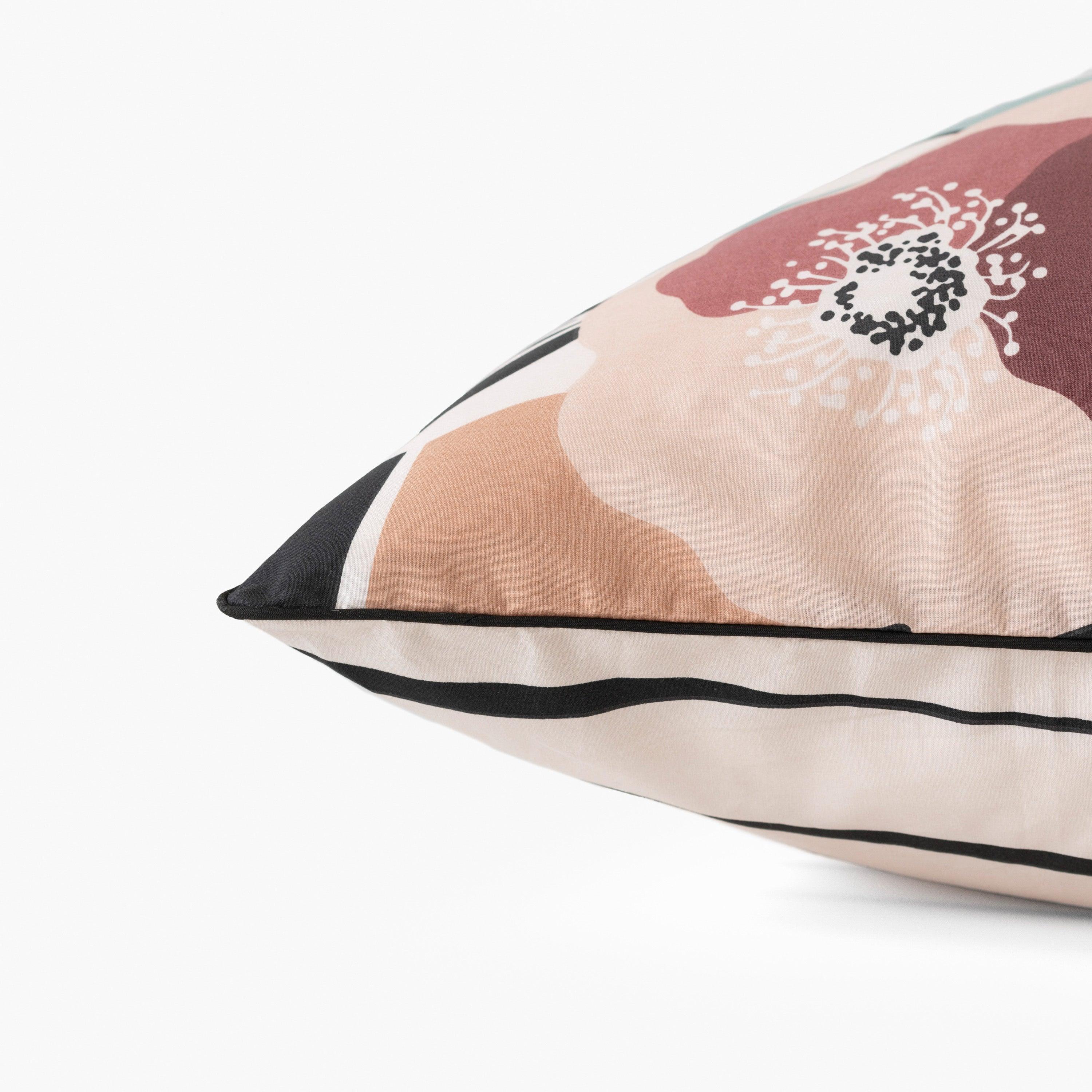 Square Pillowcase Gisèle - Image 4