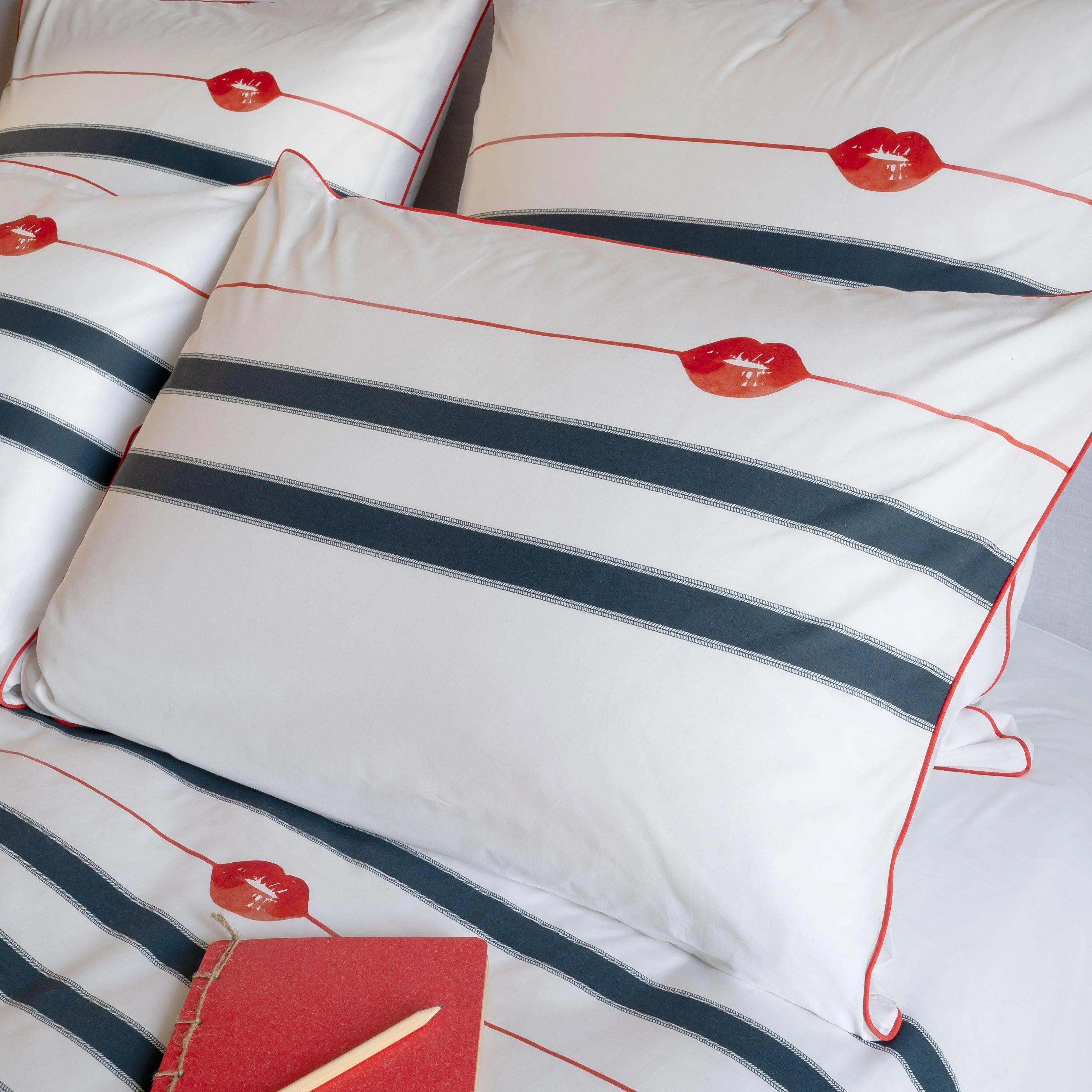 Square Pillowcase in Cotton Percale Bisou - Image 4