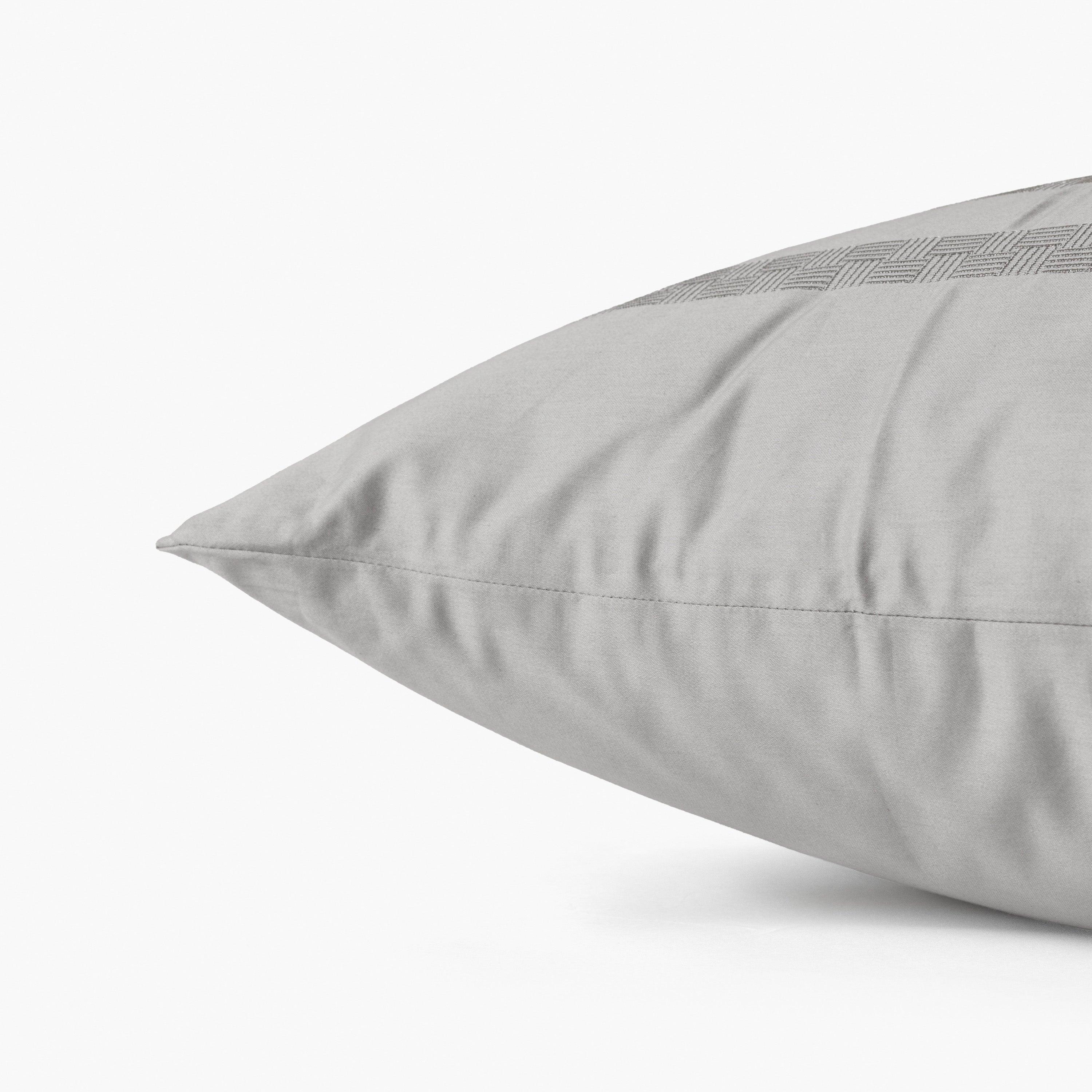 Square Pillowcase in Cotton Satin Titane - Image 3