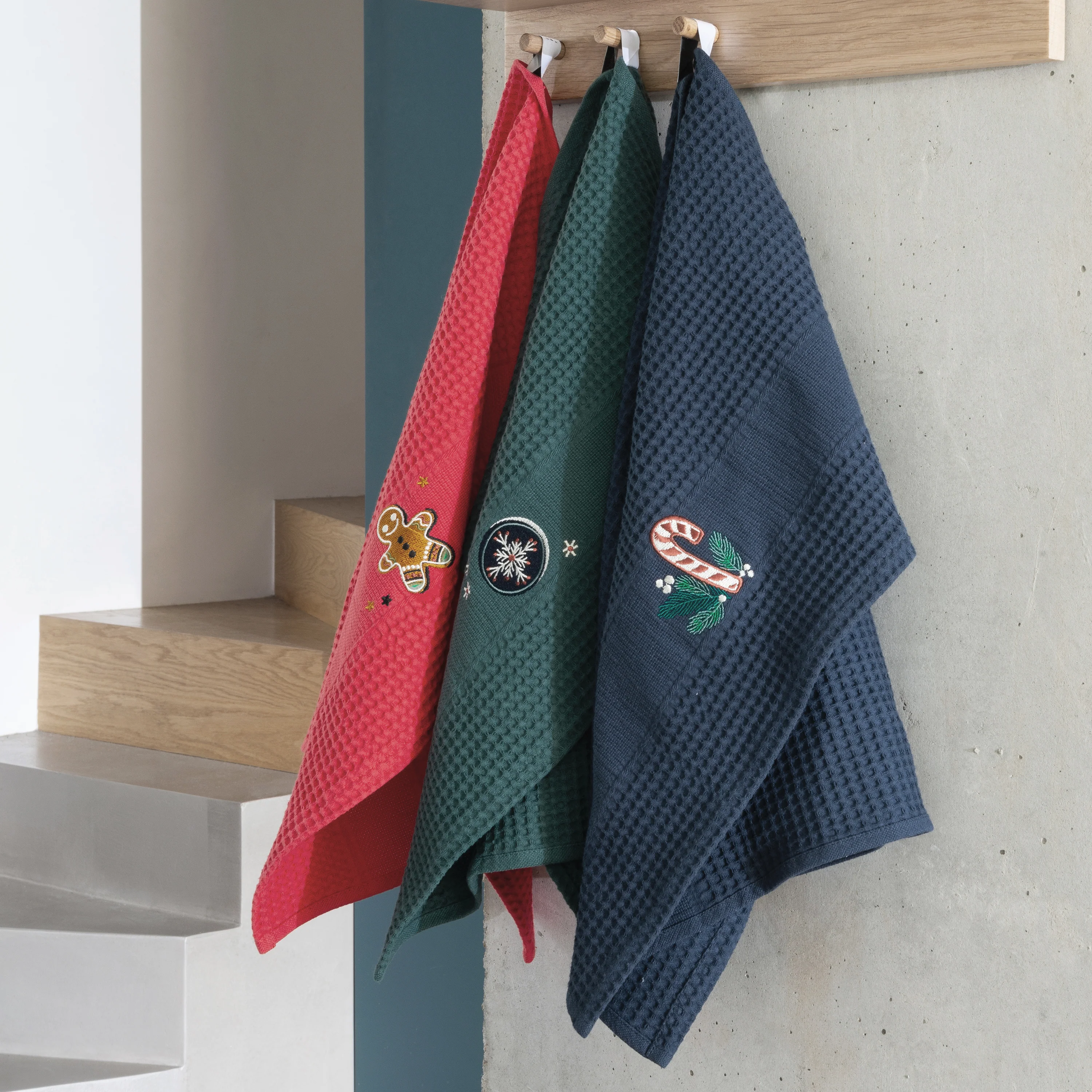 Sweet Cotton Kitchen Towel - Red - Image 2
